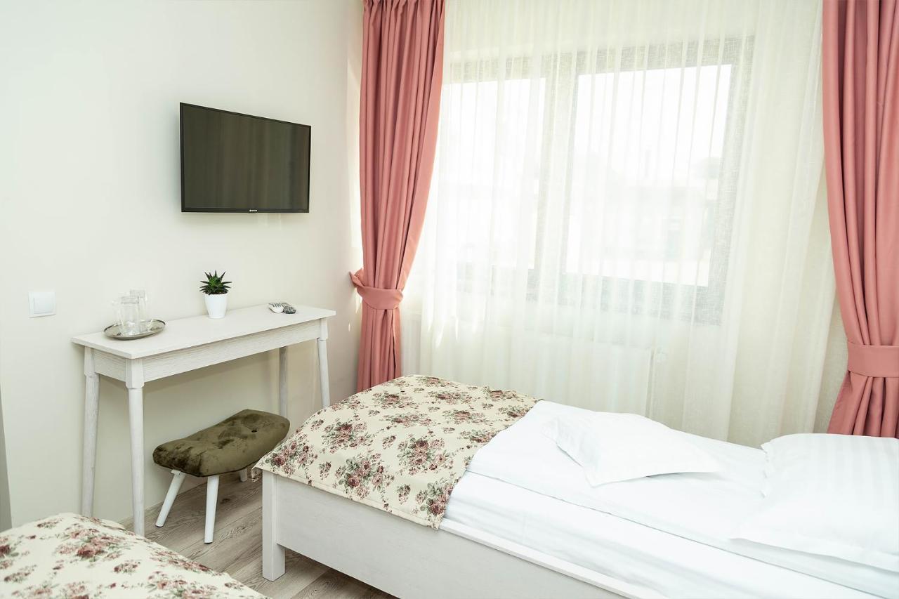 Pensiunea Casablanca Reghin Luaran gambar